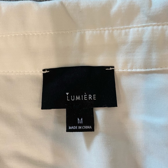 Lumiere Wrap Front Top - Picture 8 of 9